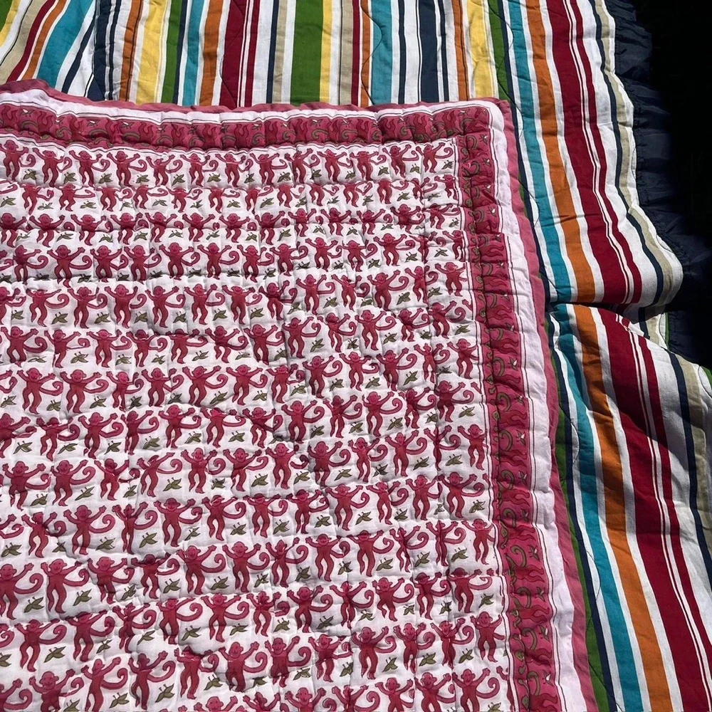 Roller Rabbit pink monkey baby quilt crib 50x38” reversible stripped comforter L